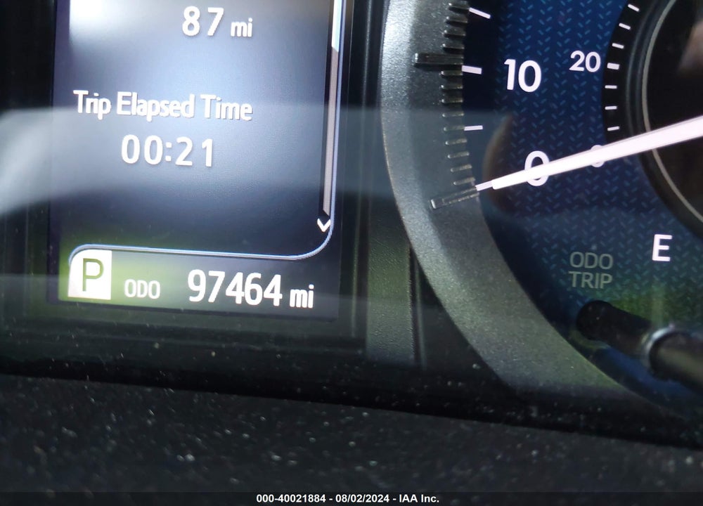 2015 TOYOTA SIENNA XLE 8 PASSENGER VIN: 5TDYK3DC7FS588648