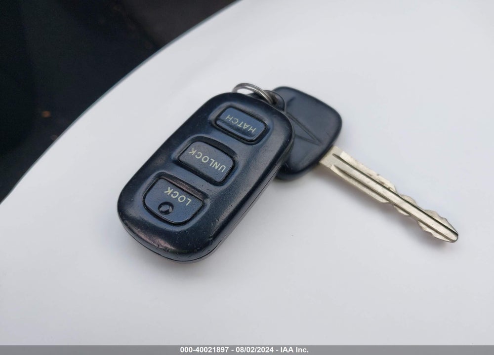 2003 PONTIAC VIBE VIN: 5Y2SM62803Z405603