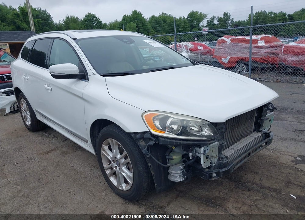 2015 VOLVO XC60 VIN: YV440MDK1F2741174