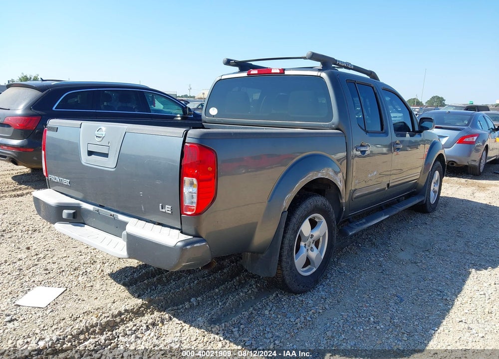2006 NISSAN FRONTIER LE VIN: 1N6AD07U36C428909