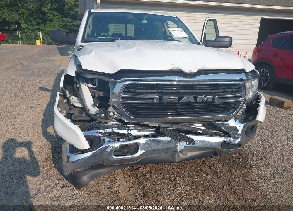 2019 RAM 1500 BIG HORN/LONE STAR 4X4 5'7 BOX VIN: 1C6RRFFG2KN766958