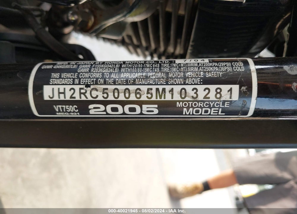 2005 HONDA VT750 C VIN: JH2RC50065M103281