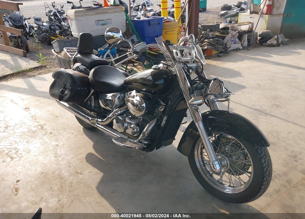 2005 HONDA VT750 C VIN: JH2RC50065M103281