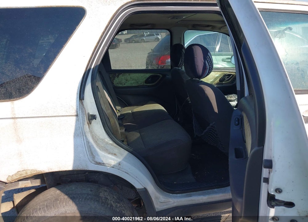 2003 FORD ESCAPE XLT VIN: 1FMYU93153KC88005