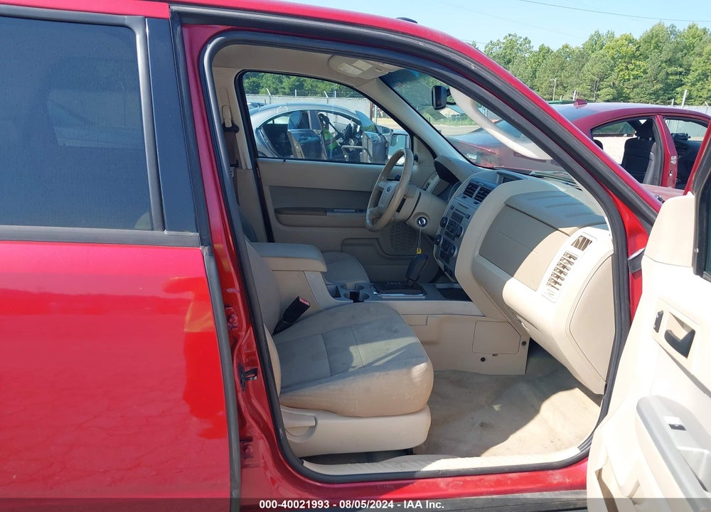 2011 FORD ESCAPE XLT VIN: 1FMCU9DG4BKB50760