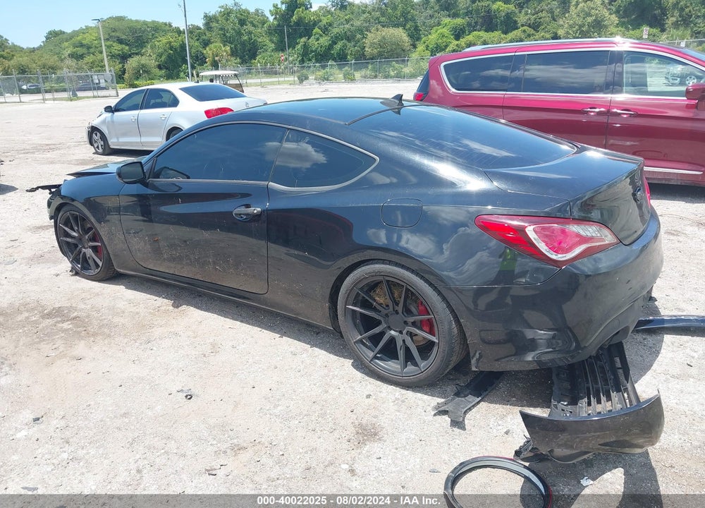 2013 HYUNDAI GENESIS 3.8 R-SPEC VIN: KMHHU6KJ8DU107985