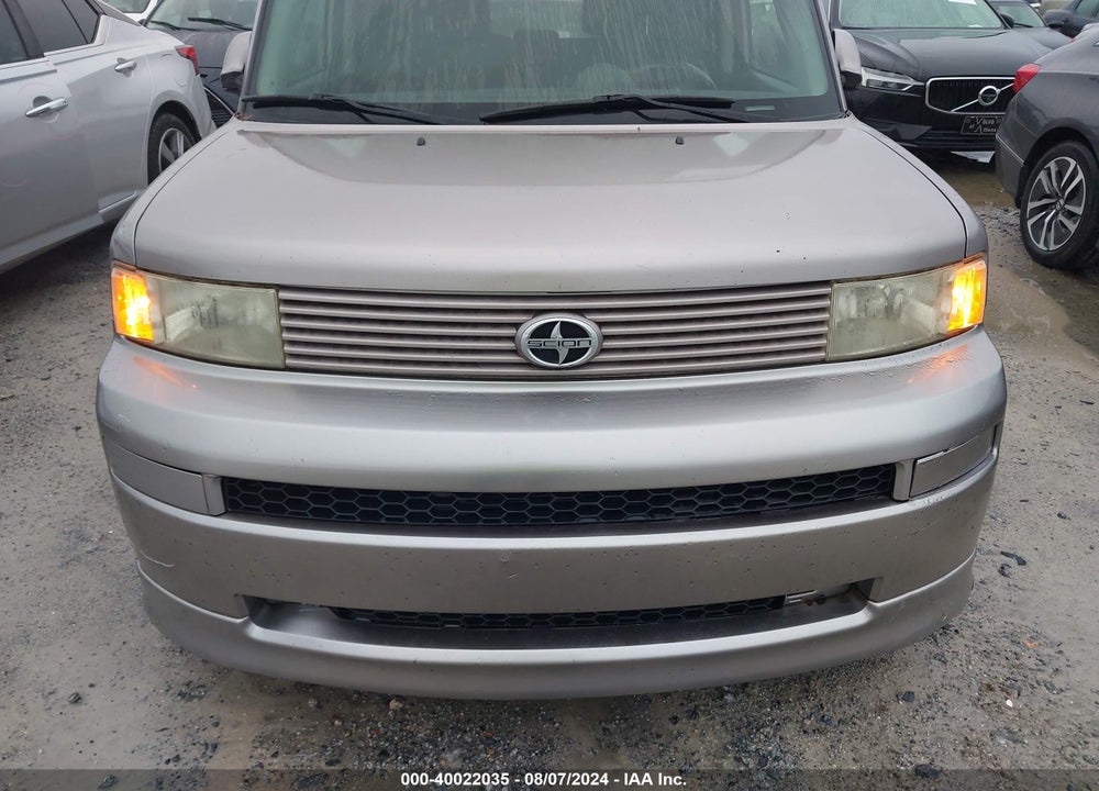 2004 SCION XB VIN: JTLKT324640159195