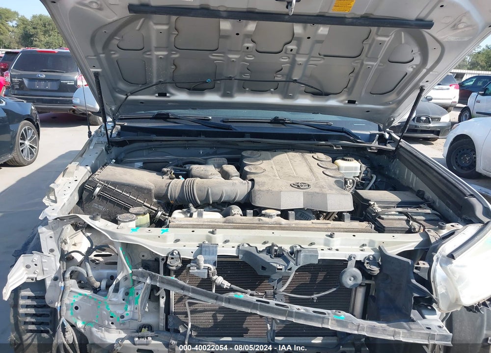 2010 TOYOTA 4RUNNER SR5 V6 VIN: JTEZU5JR5A5004888