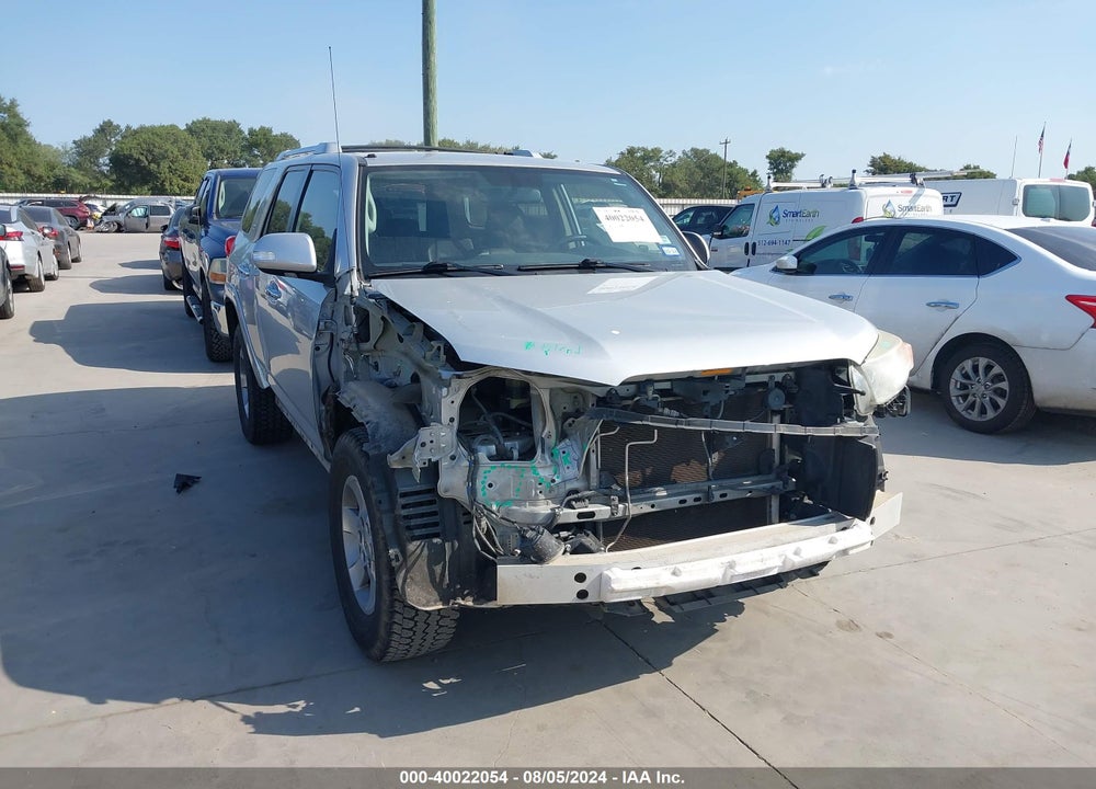2010 TOYOTA 4RUNNER SR5 V6 VIN: JTEZU5JR5A5004888
