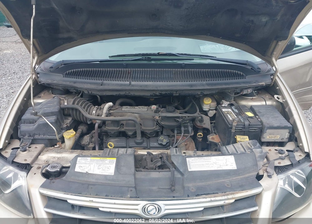 2005 CHRYSLER TOWN & COUNTRY LIMITED VIN: 2C4GP64LX5R470633