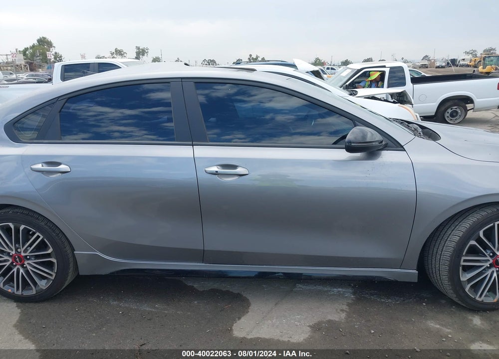 2023 KIA FORTE GT VIN: 3KPF44AC2PE631025