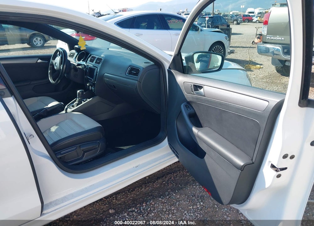 2016 VOLKSWAGEN JETTA 1.8T SPORT VIN: 3VWD17AJ3GM409418