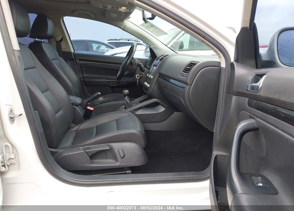 2010 VOLKSWAGEN JETTA WOLFSBURG EDITION VIN: 3VWRA7AJ1AM045724