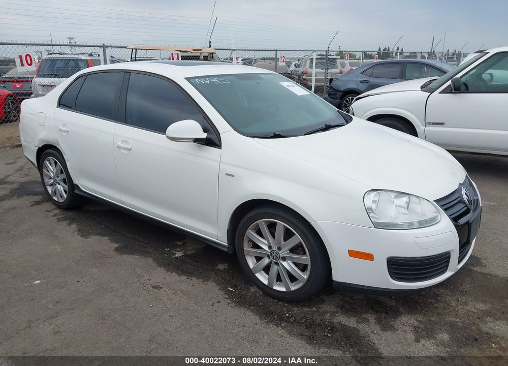 2010 VOLKSWAGEN JETTA WOLFSBURG EDITION VIN: 3VWRA7AJ1AM045724