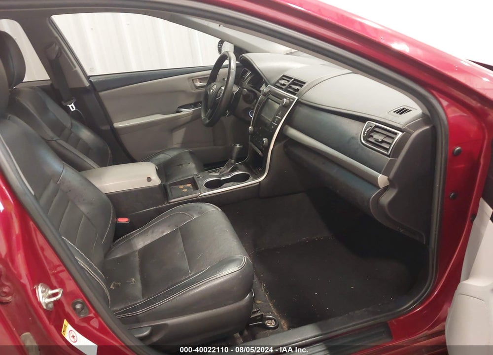 2015 TOYOTA CAMRY SE VIN: 4T1BF1FK4FU913962