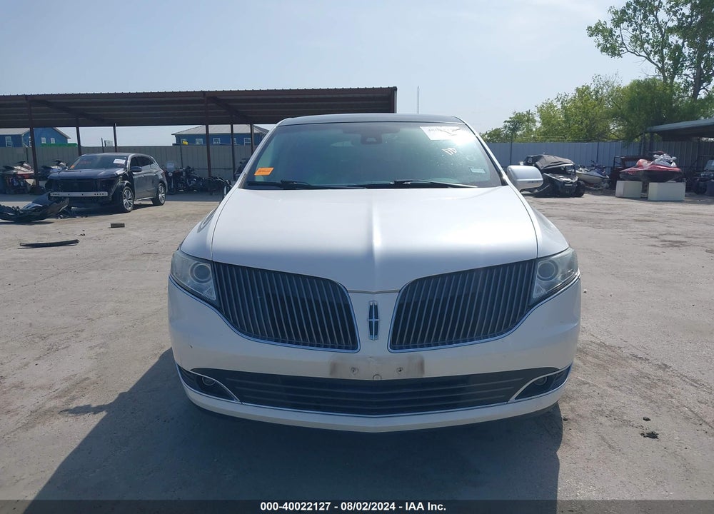 2013 LINCOLN MKT VIN: 2LMHJ5FK2DBL51888
