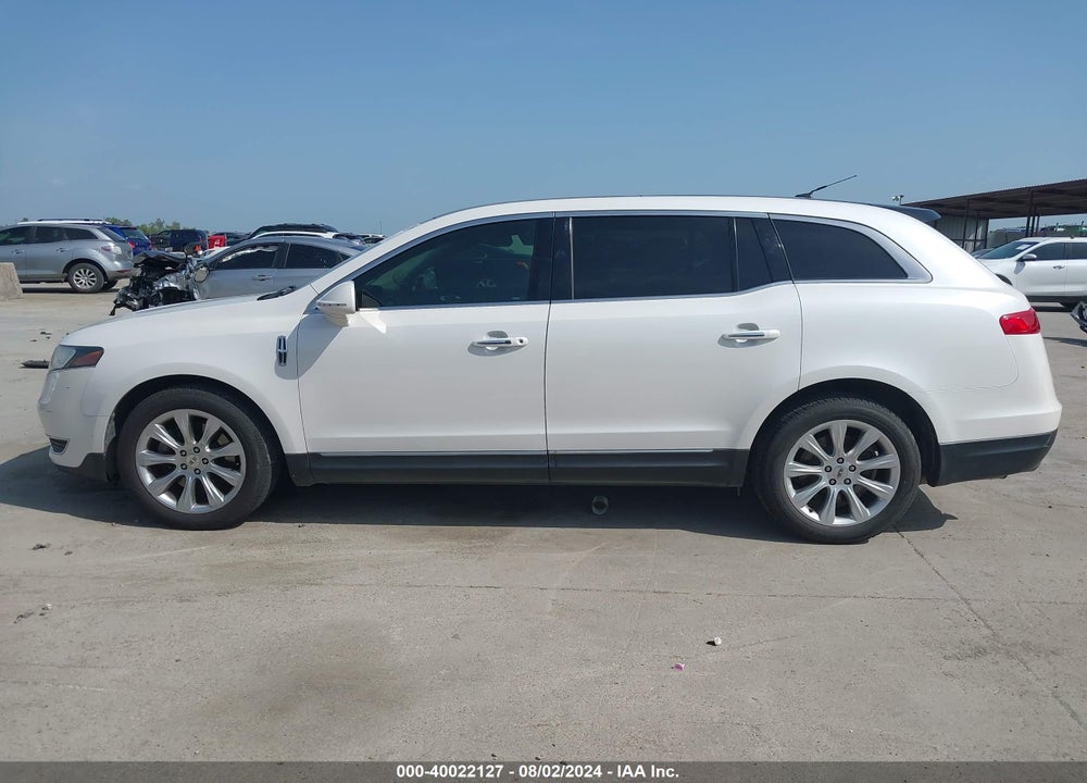 2013 LINCOLN MKT VIN: 2LMHJ5FK2DBL51888