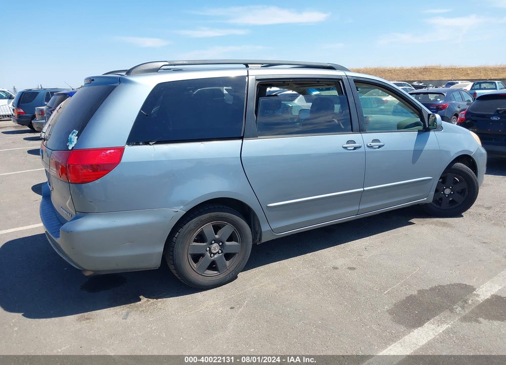 2004 TOYOTA SIENNA XLE VIN: 5TDZA22C84S033659