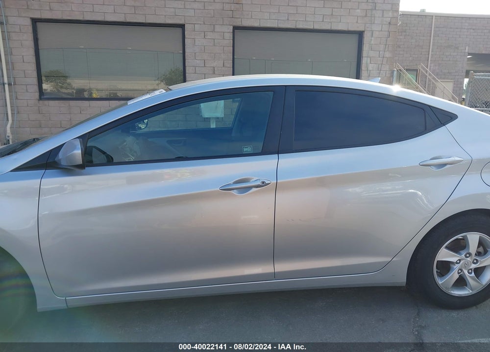 2014 HYUNDAI ELANTRA SE VIN: 5NPDH4AE0EH526036