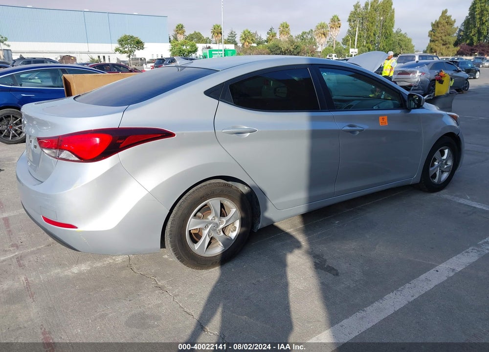 2014 HYUNDAI ELANTRA SE VIN: 5NPDH4AE0EH526036