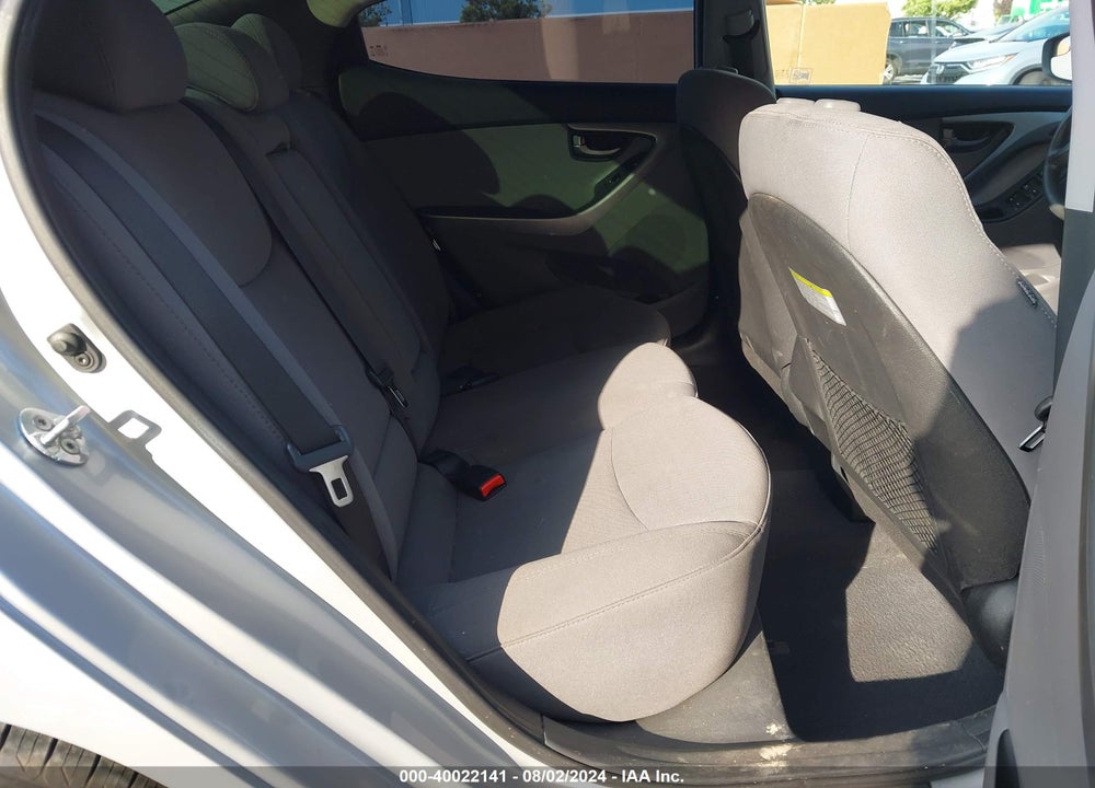 2014 HYUNDAI ELANTRA SE VIN: 5NPDH4AE0EH526036
