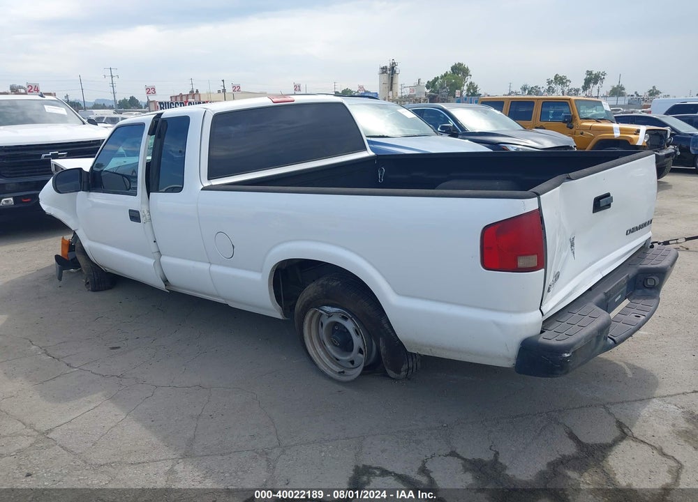 2003 CHEVROLET S-10 VIN: 1GCCS19H438170812