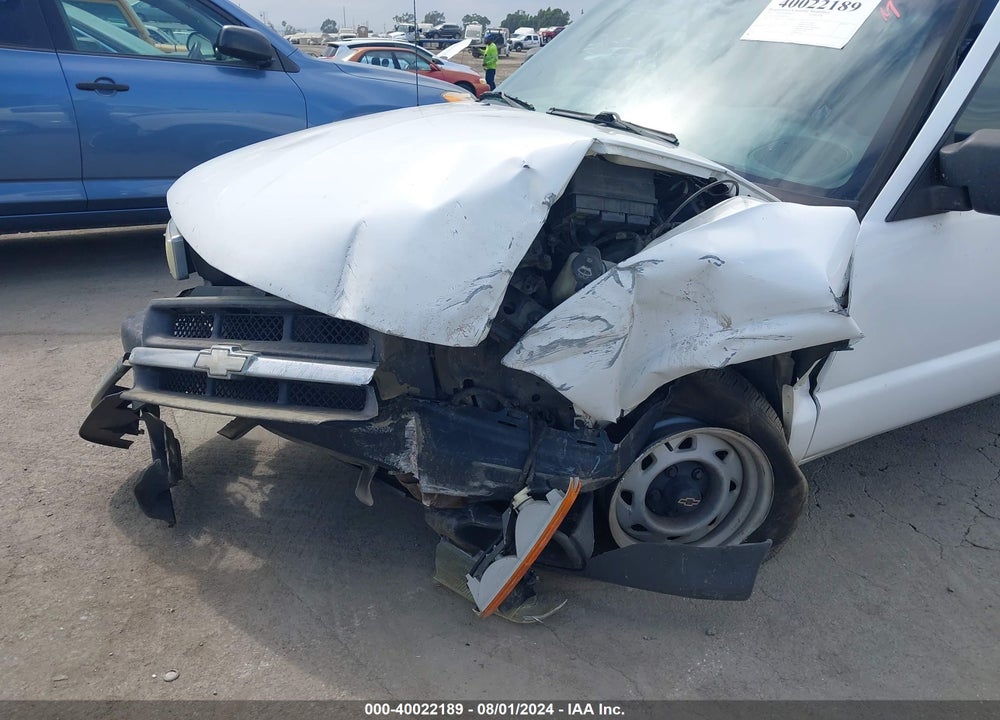 2003 CHEVROLET S-10 VIN: 1GCCS19H438170812