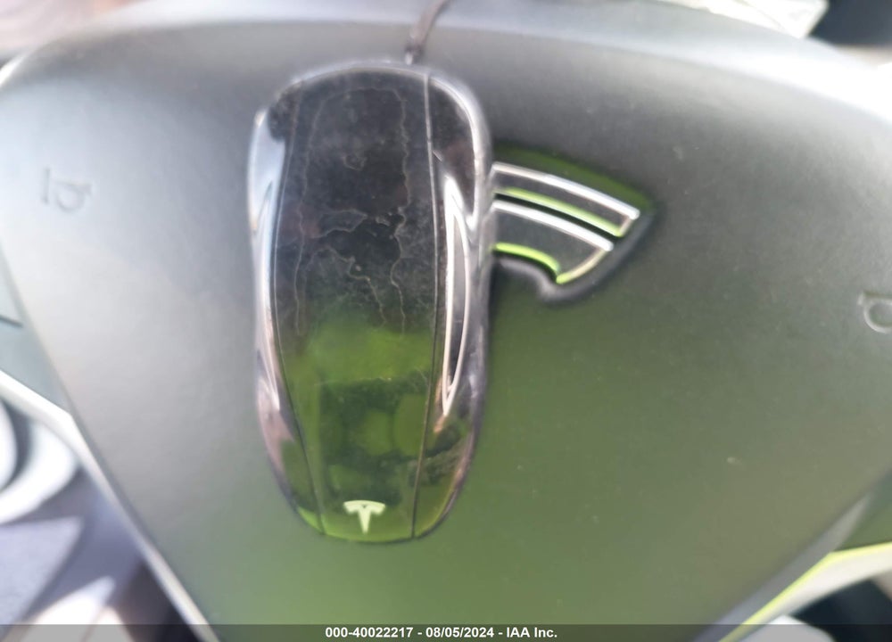 2016 TESLA MODEL S 60D/70D/75D/85D/90D VIN: 5YJSA1E2XGF144057
