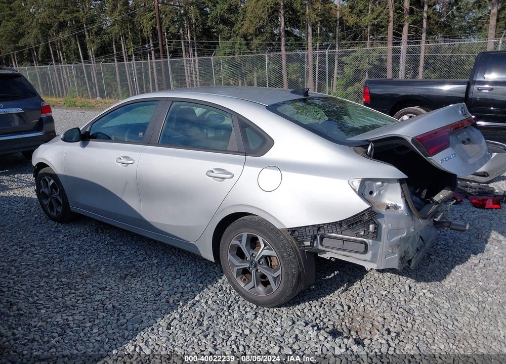 2021 KIA FORTE LXS VIN: 3KPF24AD6ME305674