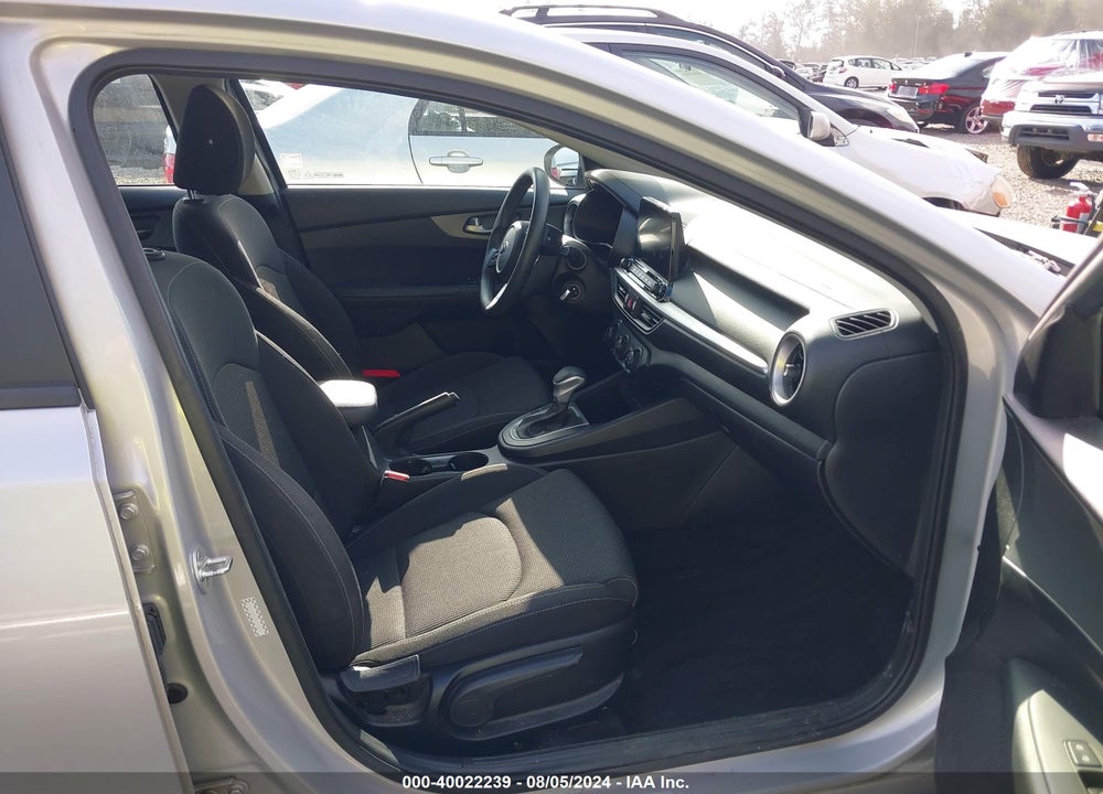2021 KIA FORTE LXS VIN: 3KPF24AD6ME305674