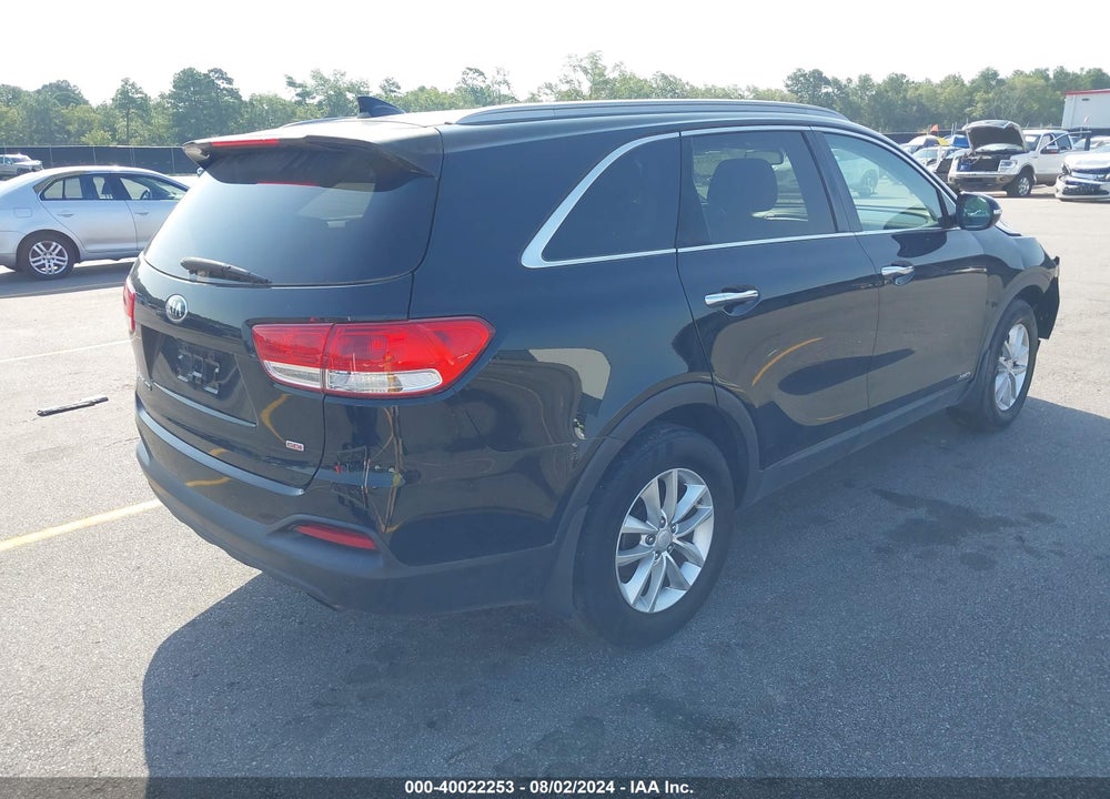 2016 KIA SORENTO 2.4L LX VIN: 5XYPGDA34GG090543