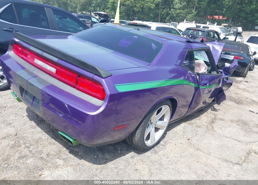 2010 DODGE CHALLENGER SRT8 VIN: 2B3CJ7DW1AH198569