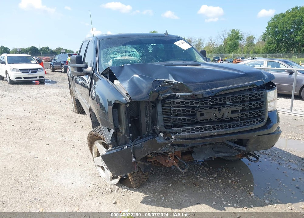 2012 GMC SIERRA 2500HD DENALI VIN: 1GT125E89CF232429