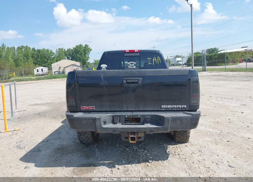 2012 GMC SIERRA 2500HD DENALI VIN: 1GT125E89CF232429