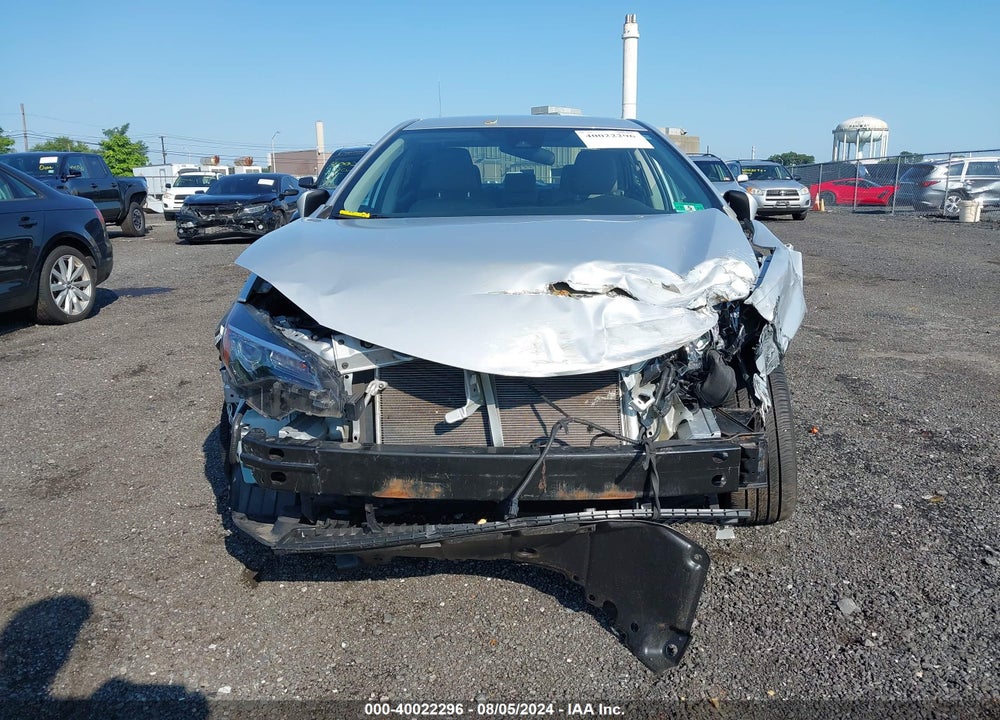 2018 TOYOTA COROLLA LE VIN: 2T1BURHE9JC051151