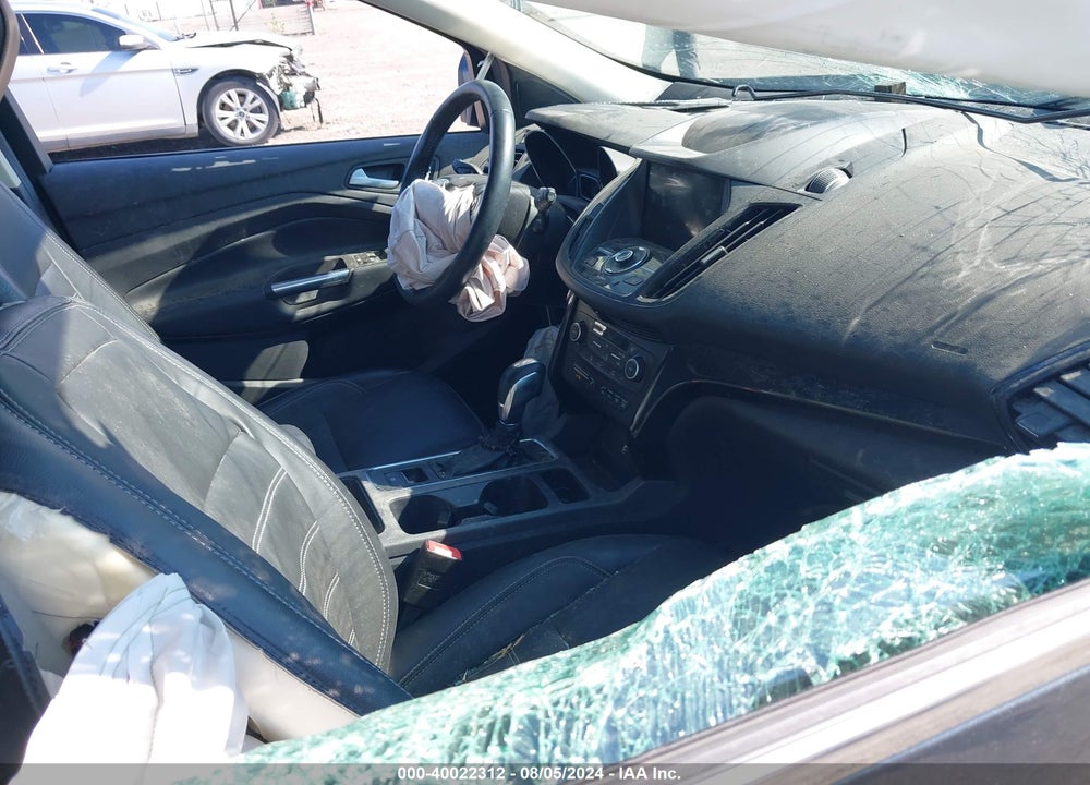 2019 FORD ESCAPE TITANIUM VIN: 1FMCU9J95KUC55883