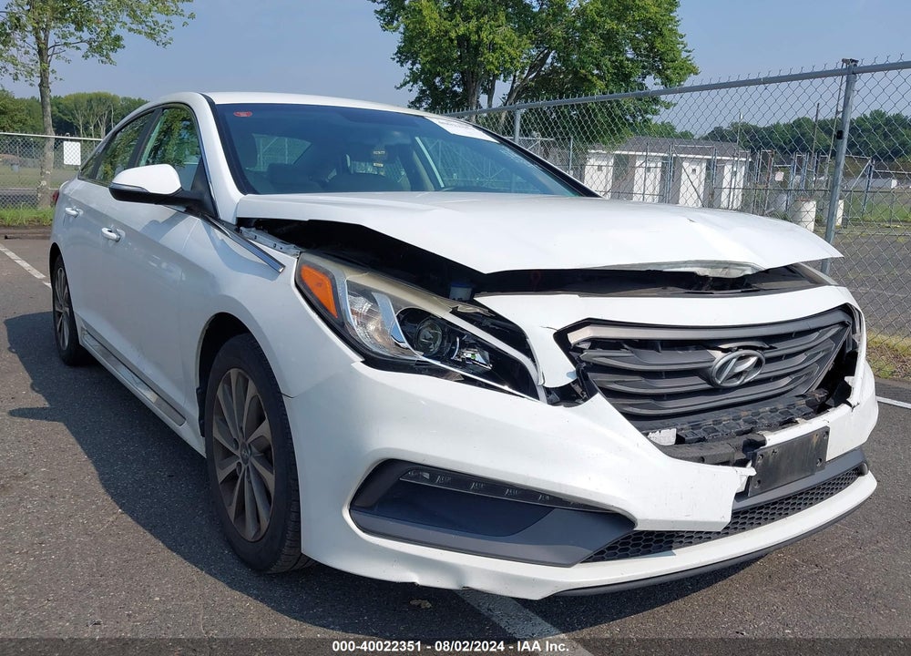 2016 HYUNDAI SONATA VIN: 5NPE34AFXGH270924