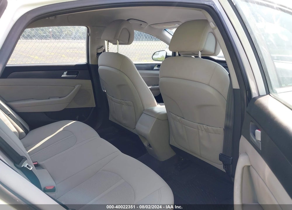 2016 HYUNDAI SONATA VIN: 5NPE34AFXGH270924