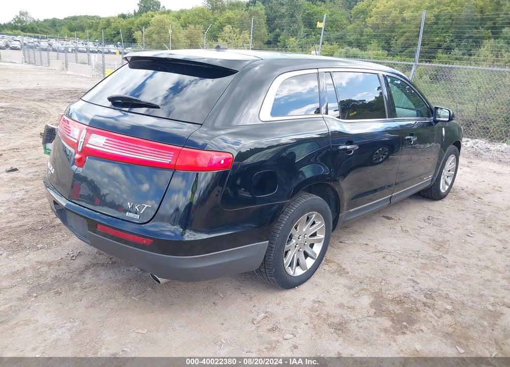 2017 LINCOLN MKT LIVERY VIN: 2LMHJ5NK6HBL00417