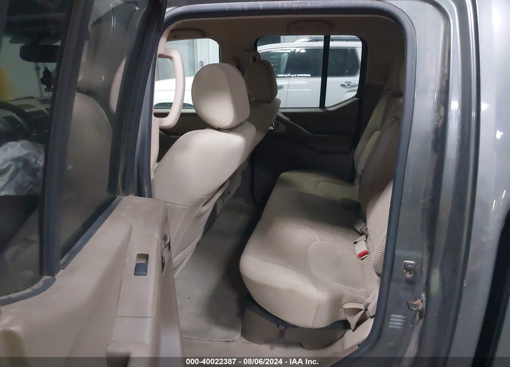 2007 NISSAN FRONTIER LE VIN: 1N6AD09W77C423776