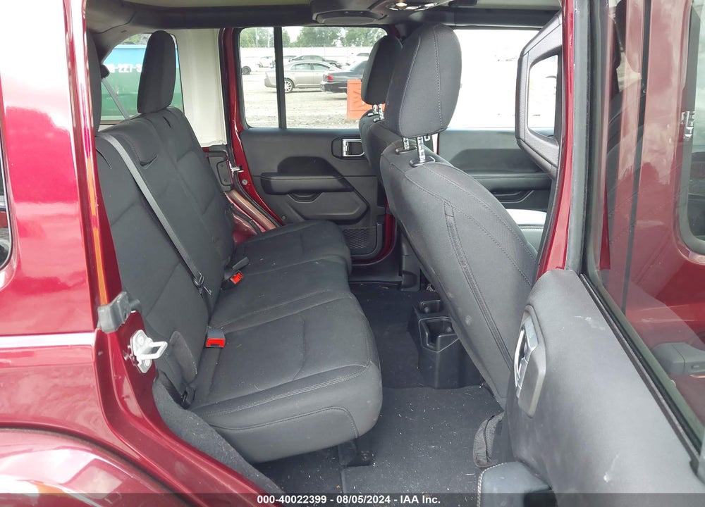 2021 JEEP WRANGLER UNLIMITED SAHARA 4X4 VIN: 1C4HJXEG0MW572977