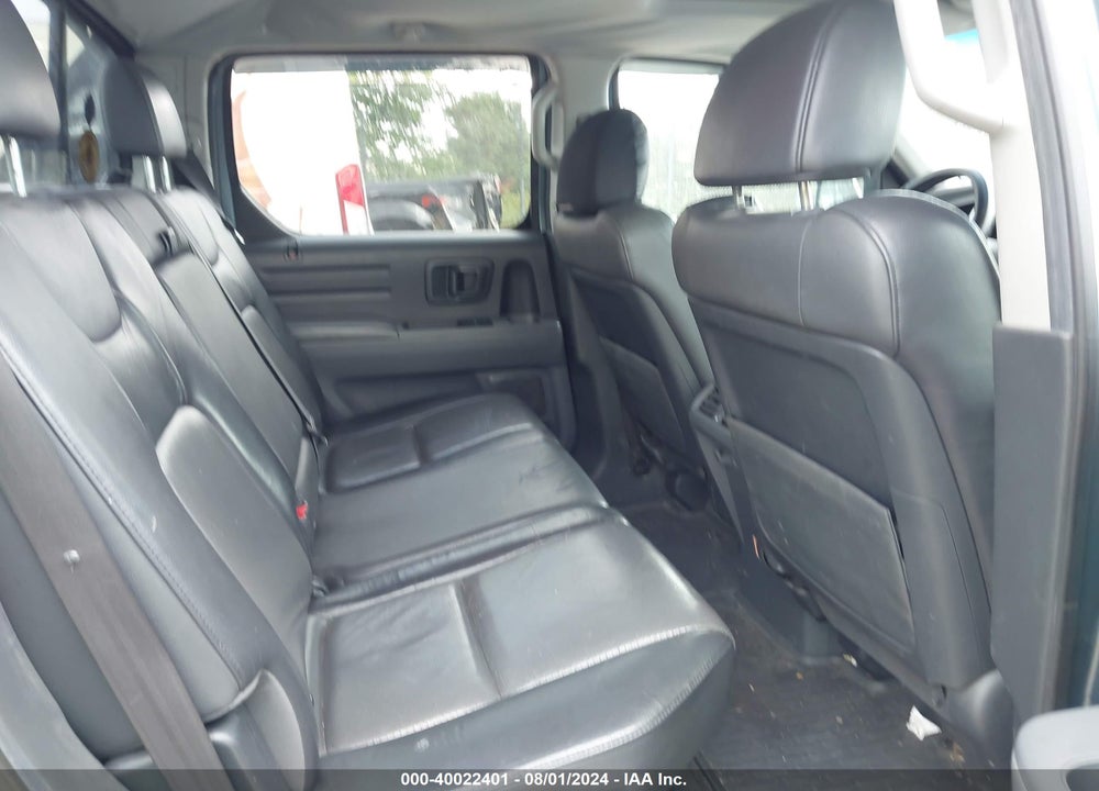 2006 HONDA RIDGELINE RTL VIN: 2HJYK16586H551895