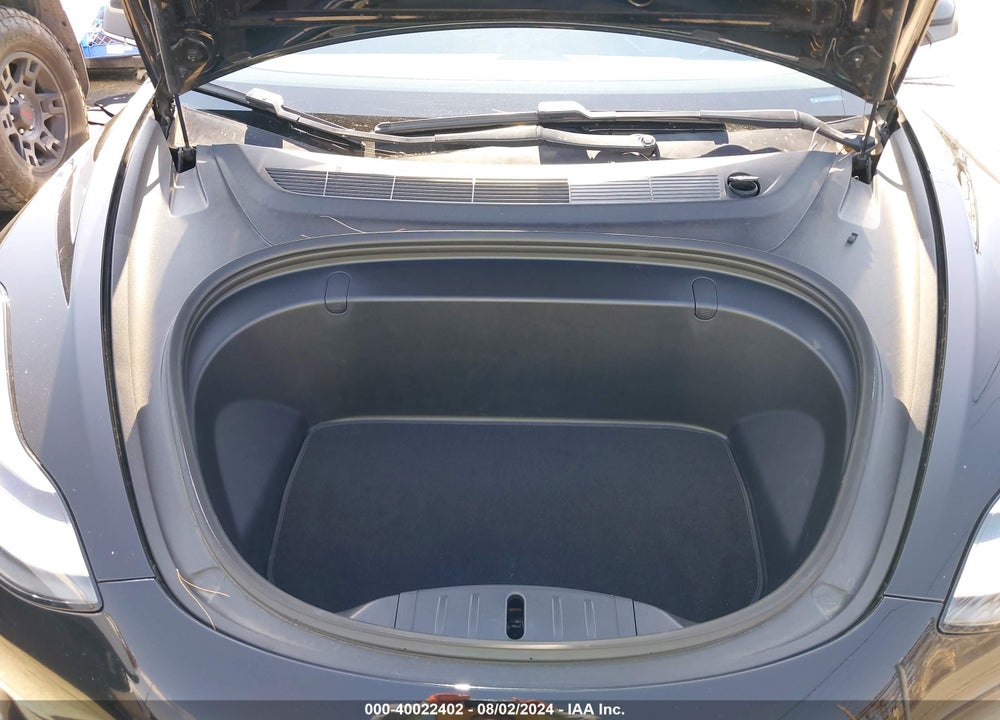2018 TESLA MODEL 3 LONG RANGE/PERFORMANCE VIN: 5YJ3E1EB3JF092965