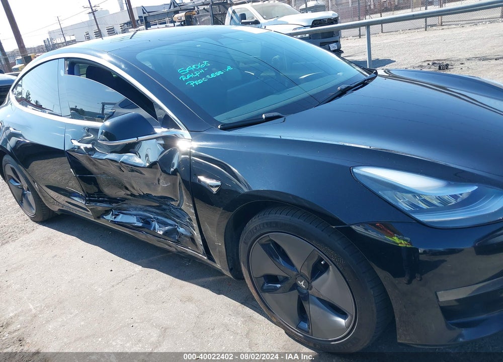2018 TESLA MODEL 3 LONG RANGE/PERFORMANCE VIN: 5YJ3E1EB3JF092965