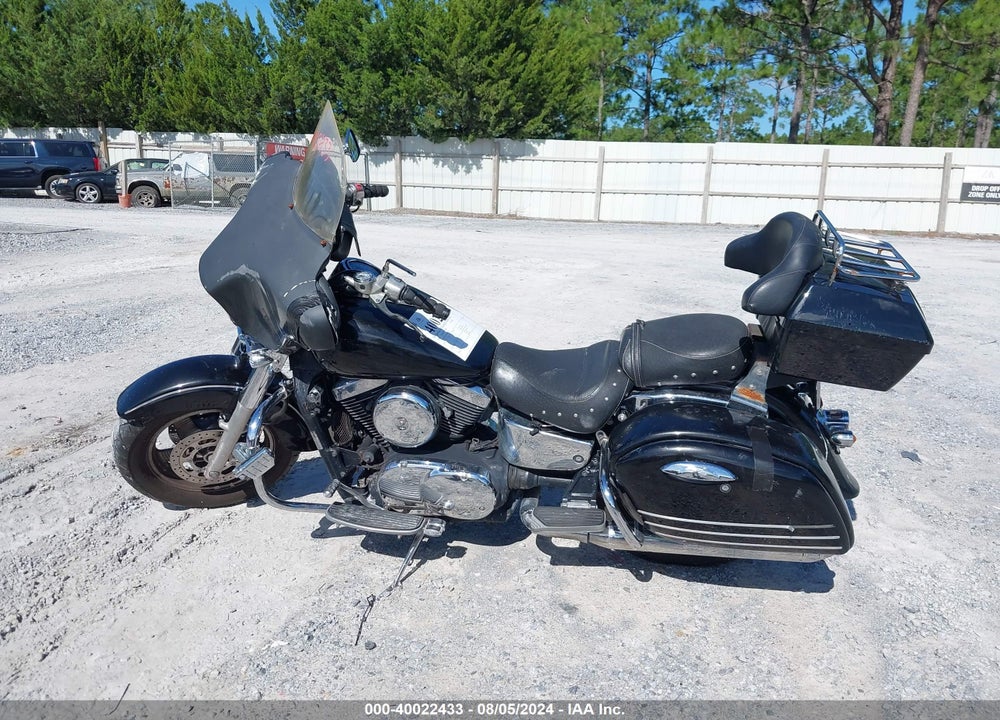 2004 KAWASAKI VN1500 L VIN: JKBVNAL134A030326