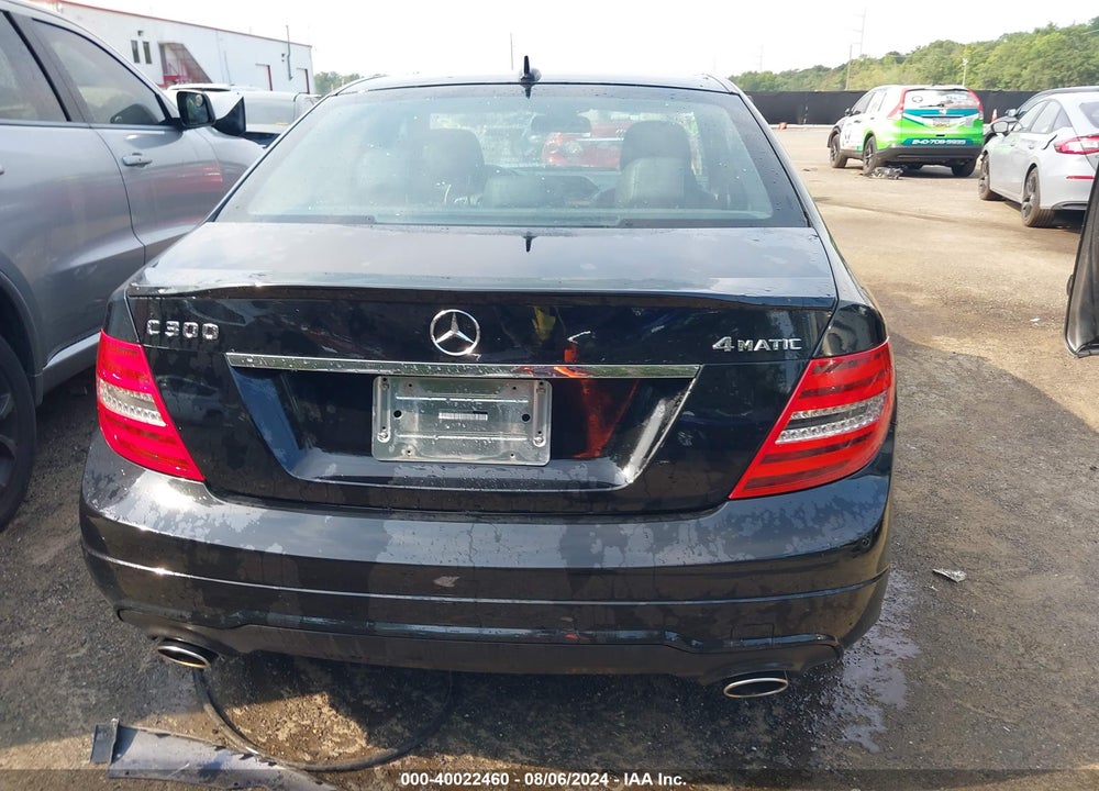 2014 MERCEDES-BENZ C 300 LUXURY 4MATIC/SPORT 4MATIC VIN: WDDGF8AB5EA923710