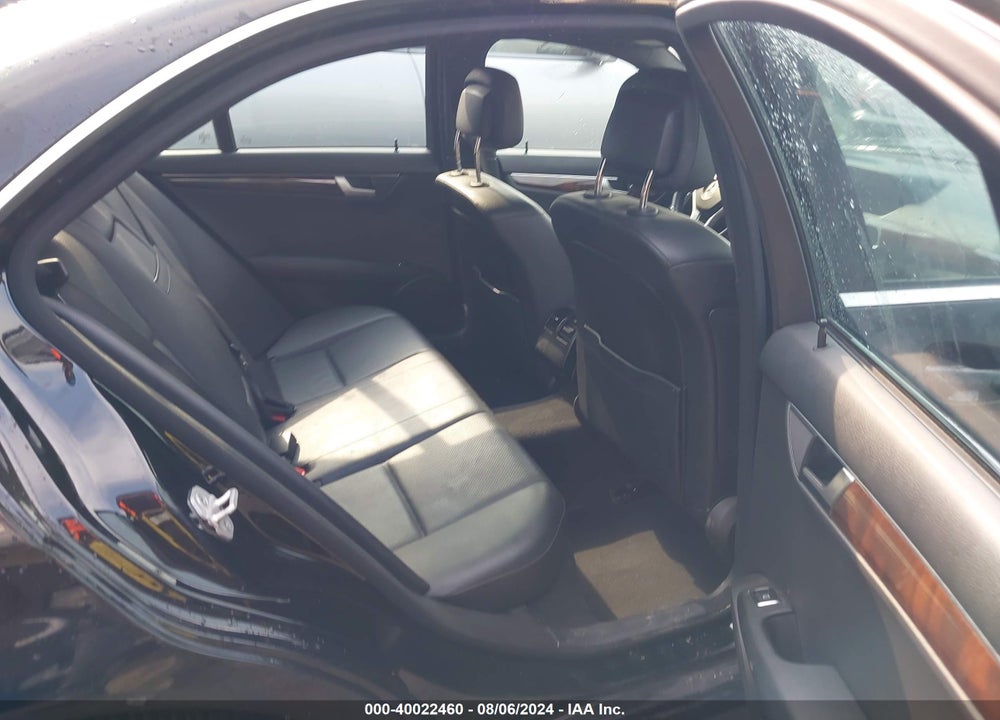 2014 MERCEDES-BENZ C 300 LUXURY 4MATIC/SPORT 4MATIC VIN: WDDGF8AB5EA923710