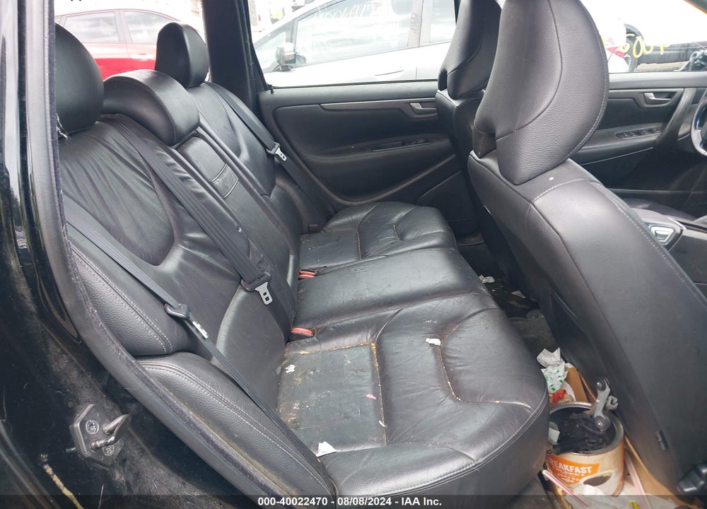 2007 VOLVO V70 2.4 VIN: YV1SW612472629456