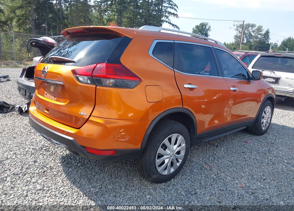 2017 NISSAN ROGUE S VIN: JN8AT2MV2HW252939