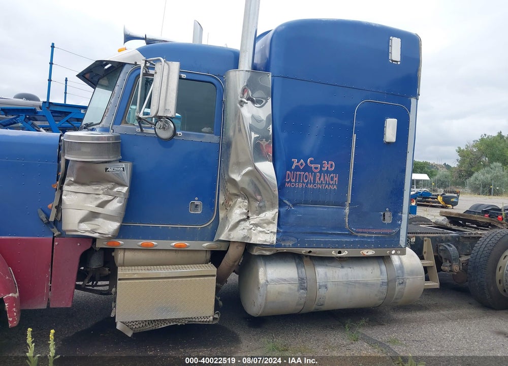 2000 PETERBILT 379 VIN: 1XP5DB9X7YN523146